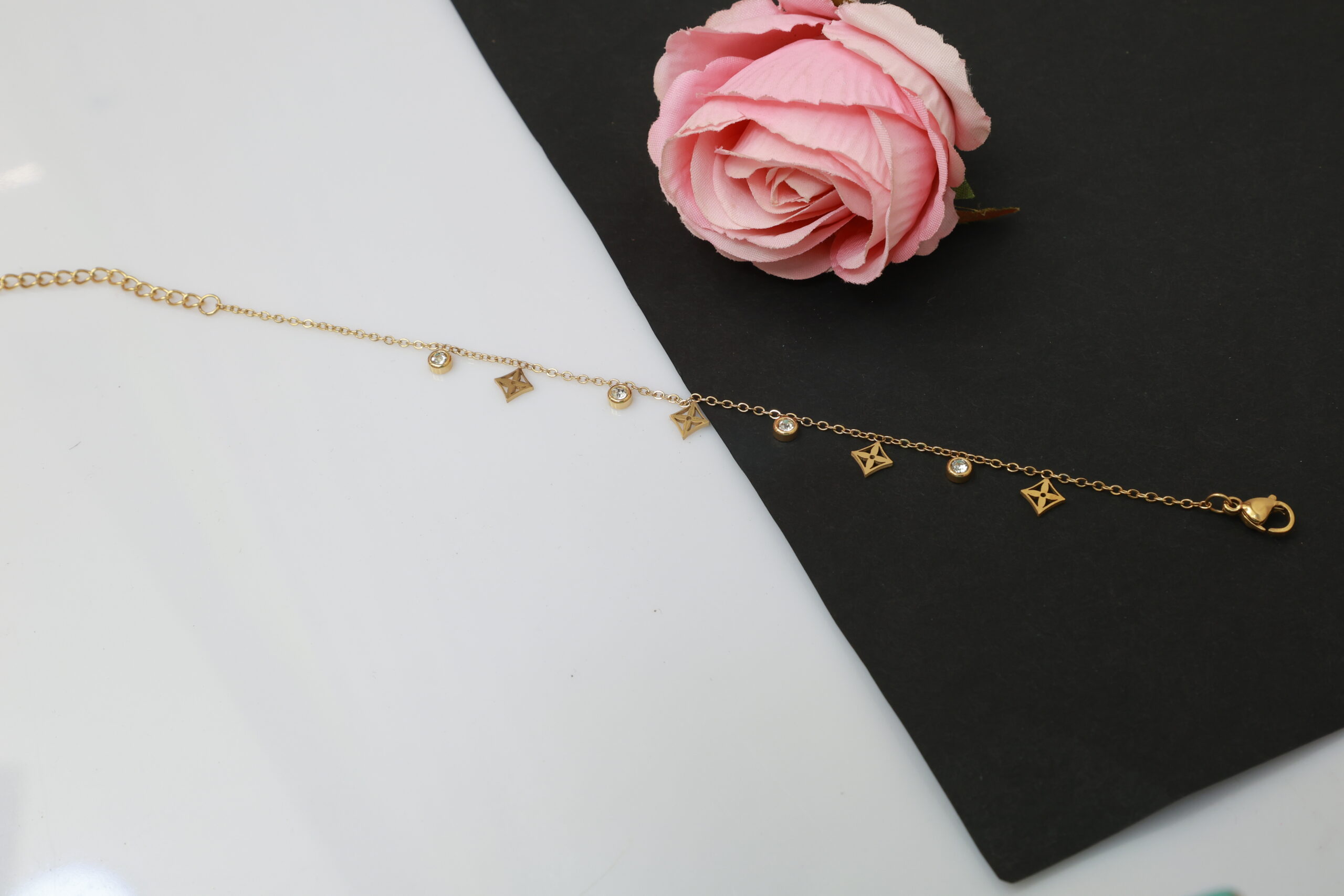 Anti Tarnish Elegant Star Bracelet