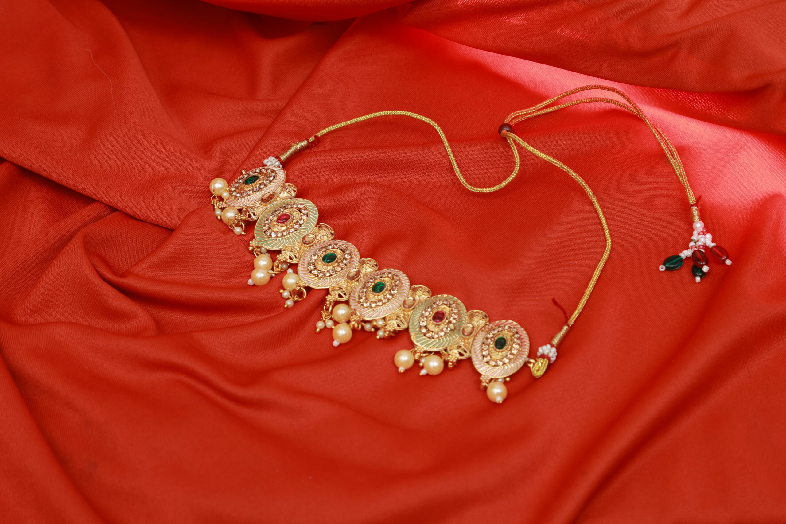 Traditional Choker Golden Set
