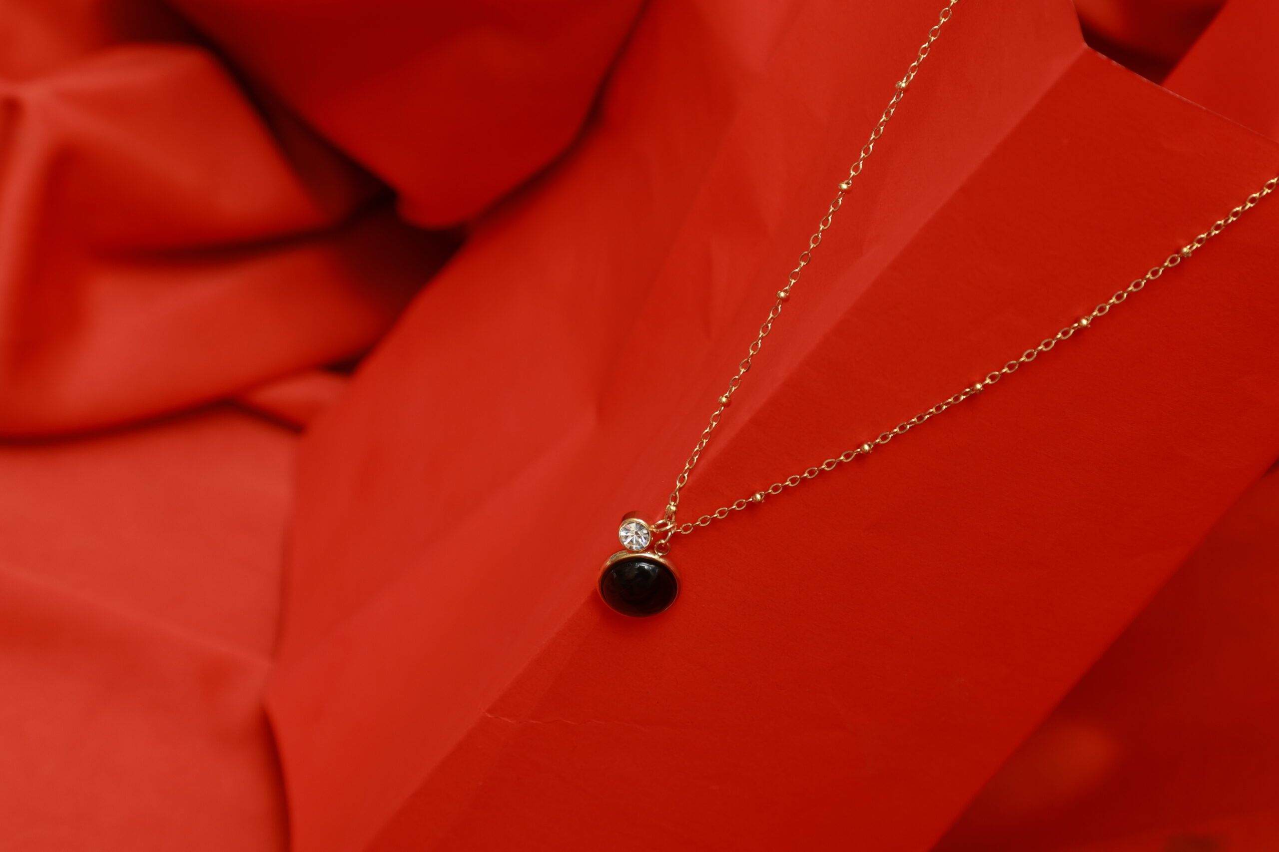 Anti Tarnish Dual Circle Pendant Necklace