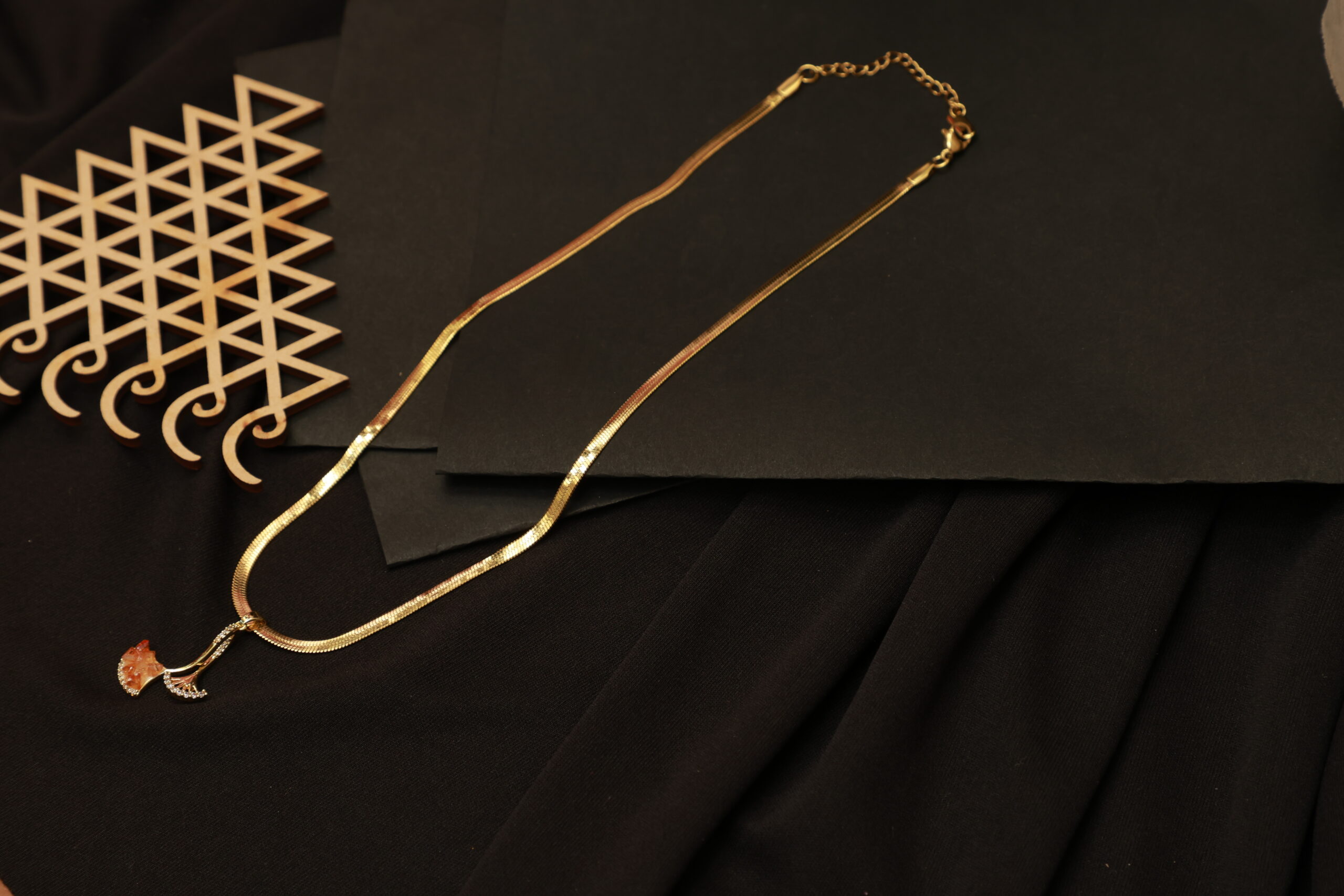 Anti Tarnish Floral Snake Chain Necklace