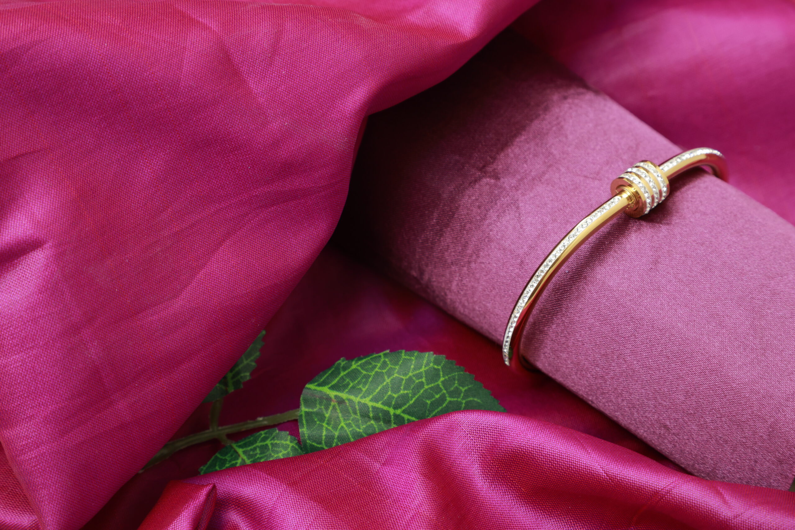 Anti Tarnish Sparkling Diamond Kada