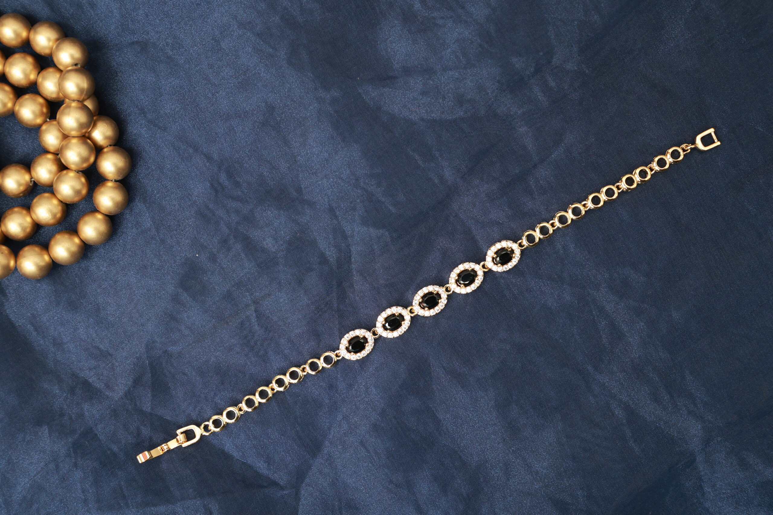 Anti Tarnish Emerald AD Bracelet