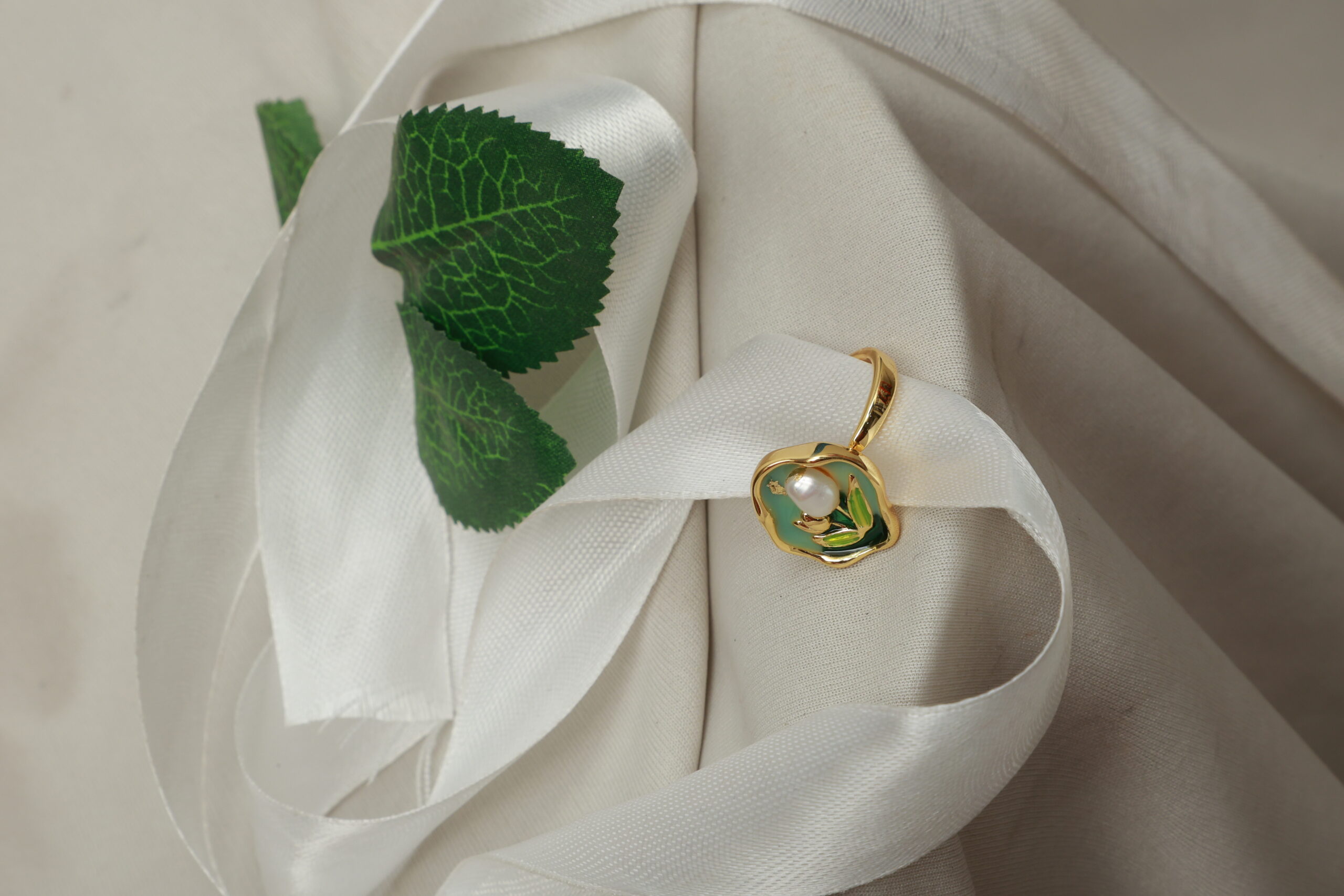 Anti Tarnish Pearl Flower Ring